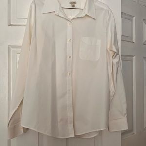 Ll bean pinpoint button down blouse.